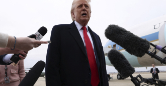 Рейтинг одобрения Трампа снизился до рекордных показателей