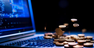 Экономист Косов: цифровой рубль поможет бороться с серыми зарплатами