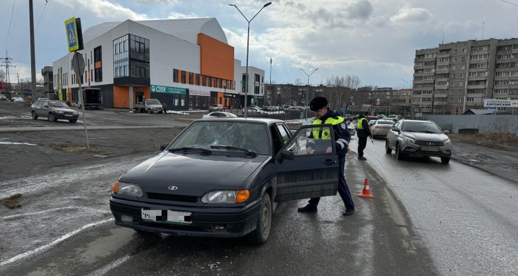 На улице Кольцевая водитель АВТОВАЗА сбил пешехода