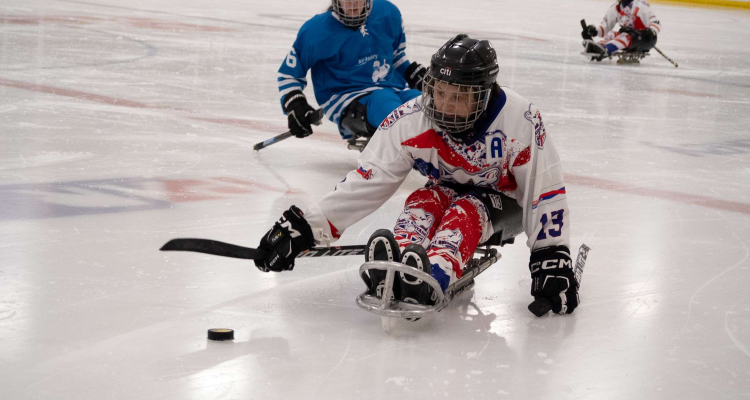 В Первоуральске будут развивать слэдж-хоккей