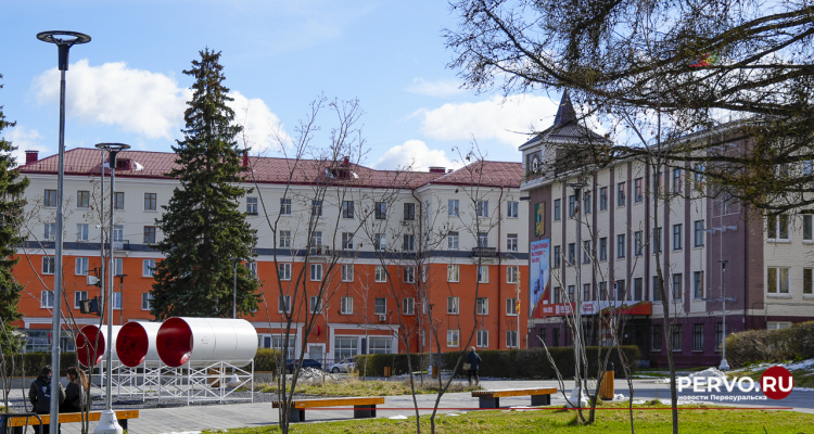 График приёма жителей в администрации города на май