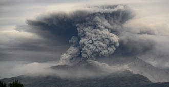 Вулкан Ключевская сопка на Камчатке проснулся, началось извержение