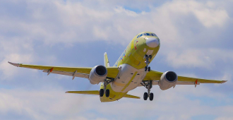 Полностью импортозамещенный SJ-100 совершил первый полет в Комсомольске-на-Амуре