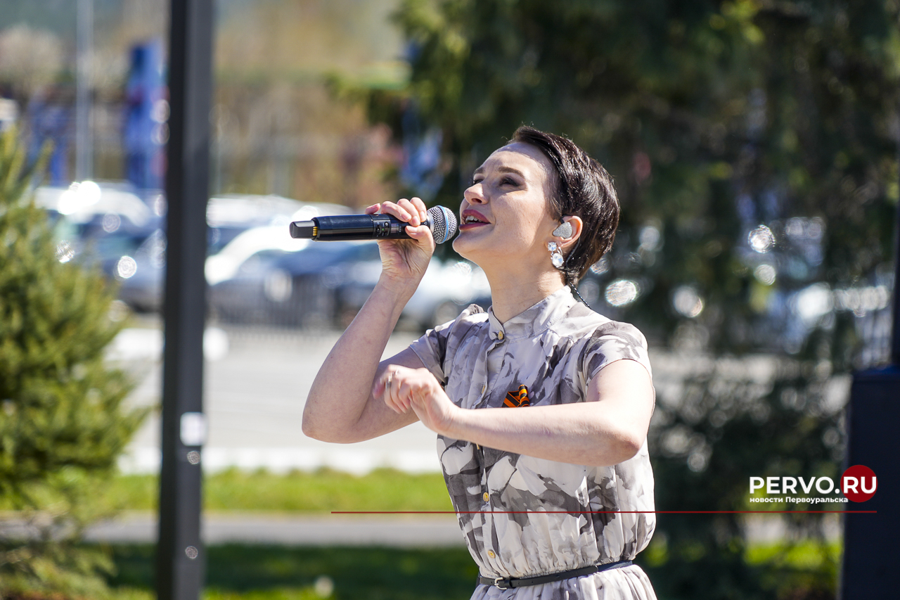 ПНТЗ реконструировал мемориал новотрубникам-героям Великой Отечественной войны