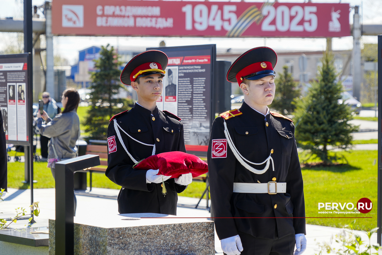 ПНТЗ реконструировал мемориал новотрубникам-героям Великой Отечественной войны