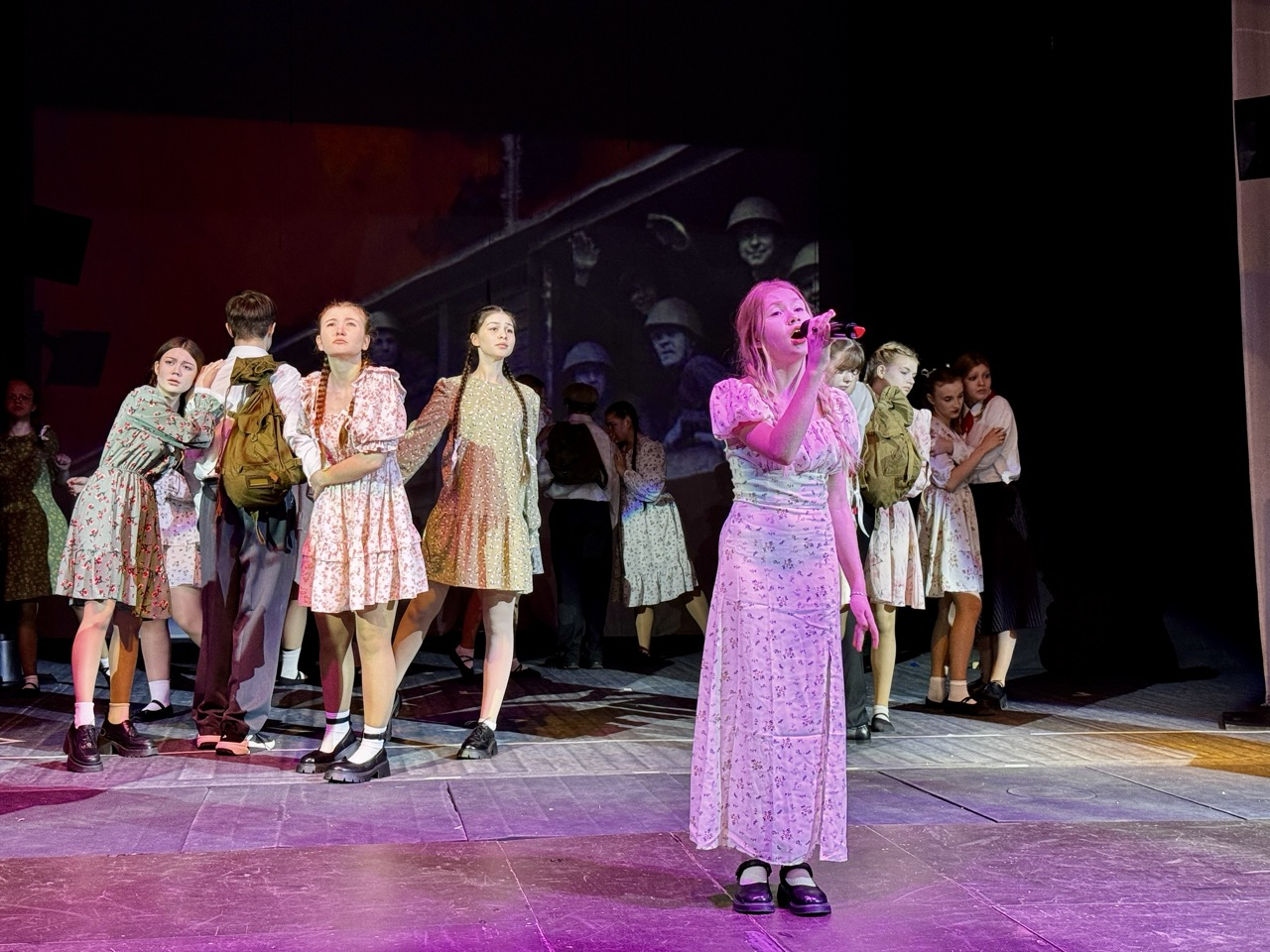 Старт премьеры уникального проекта «Во имя мира на Земле»