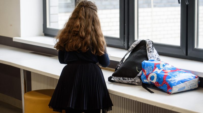 Маме избитой в Первоуральске 12-летней школьницы поступают угрозы