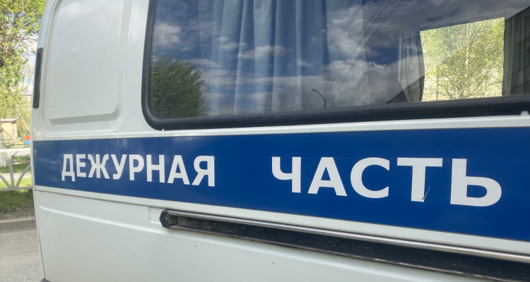 Первоуралочка лишилась 490000 рублей, поверив мошенникам