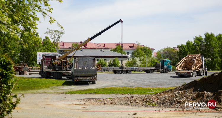 В Первоуральске приступили к строительству ледовой арены