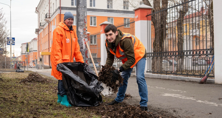 ПНТЗ проводит масштабную акцию по благоустройству Первоуральска
