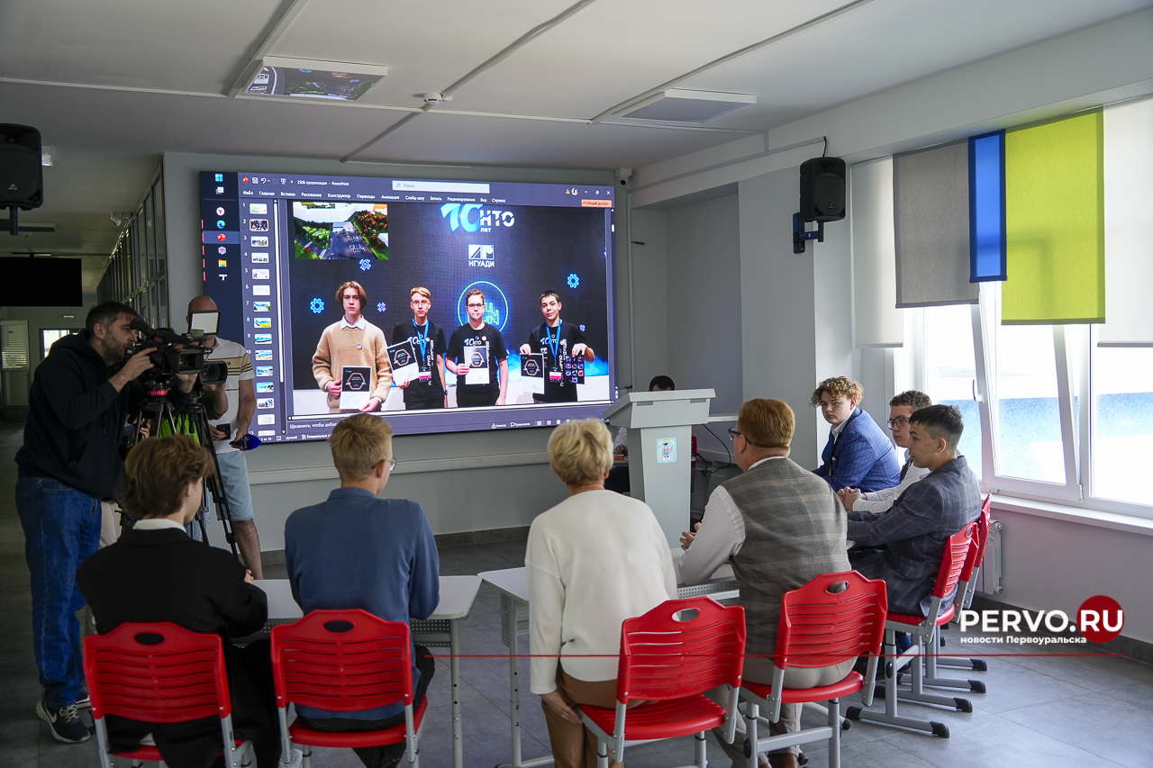 В Первоуральске талантливые школьники Лицея №21 разработали проект пристроя для лабораторий и дронов