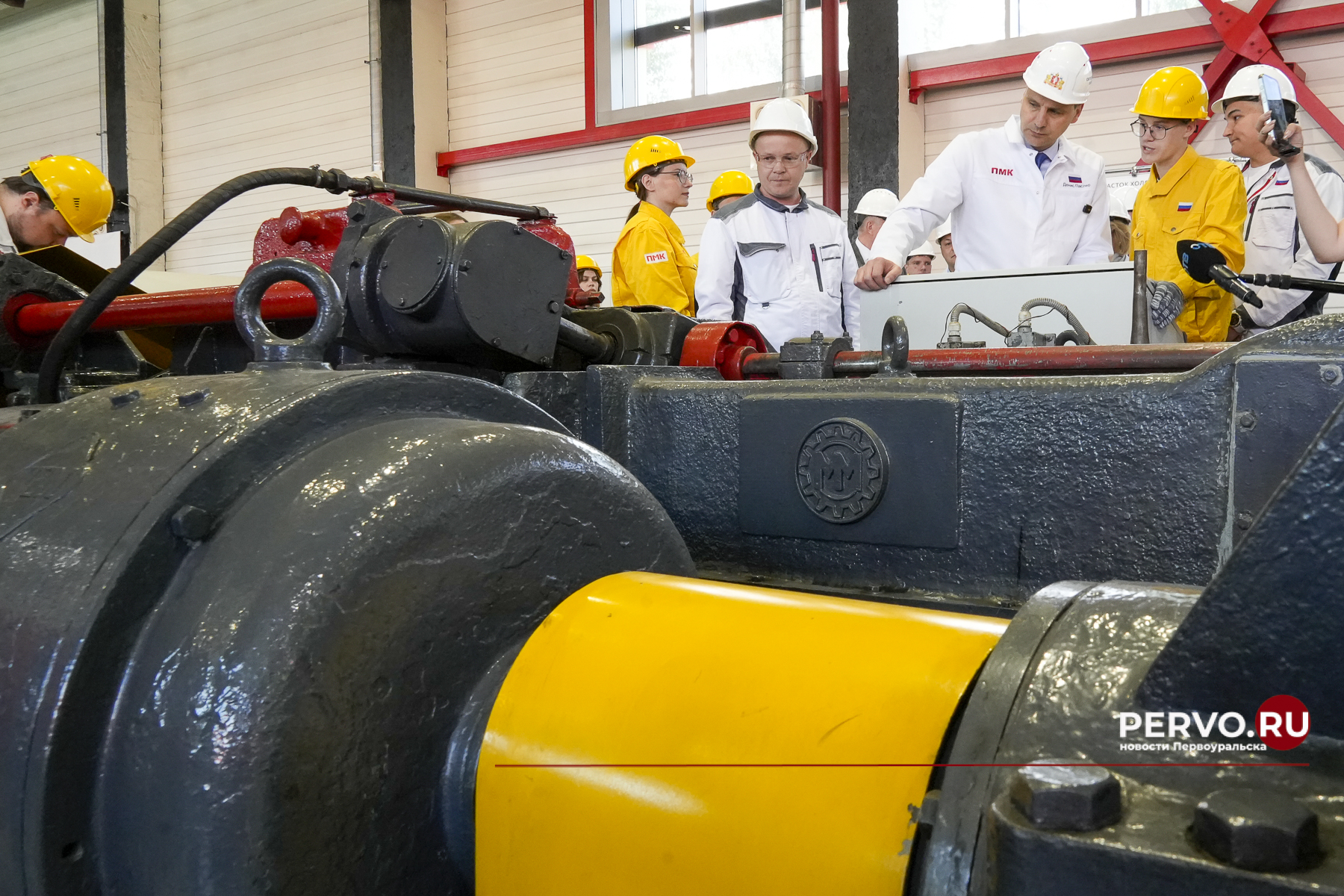 Денис Паслер и Андрей Комаров запустили новое производство по выпуску холоднодеформированных нержавеющих труб в Первоуральске