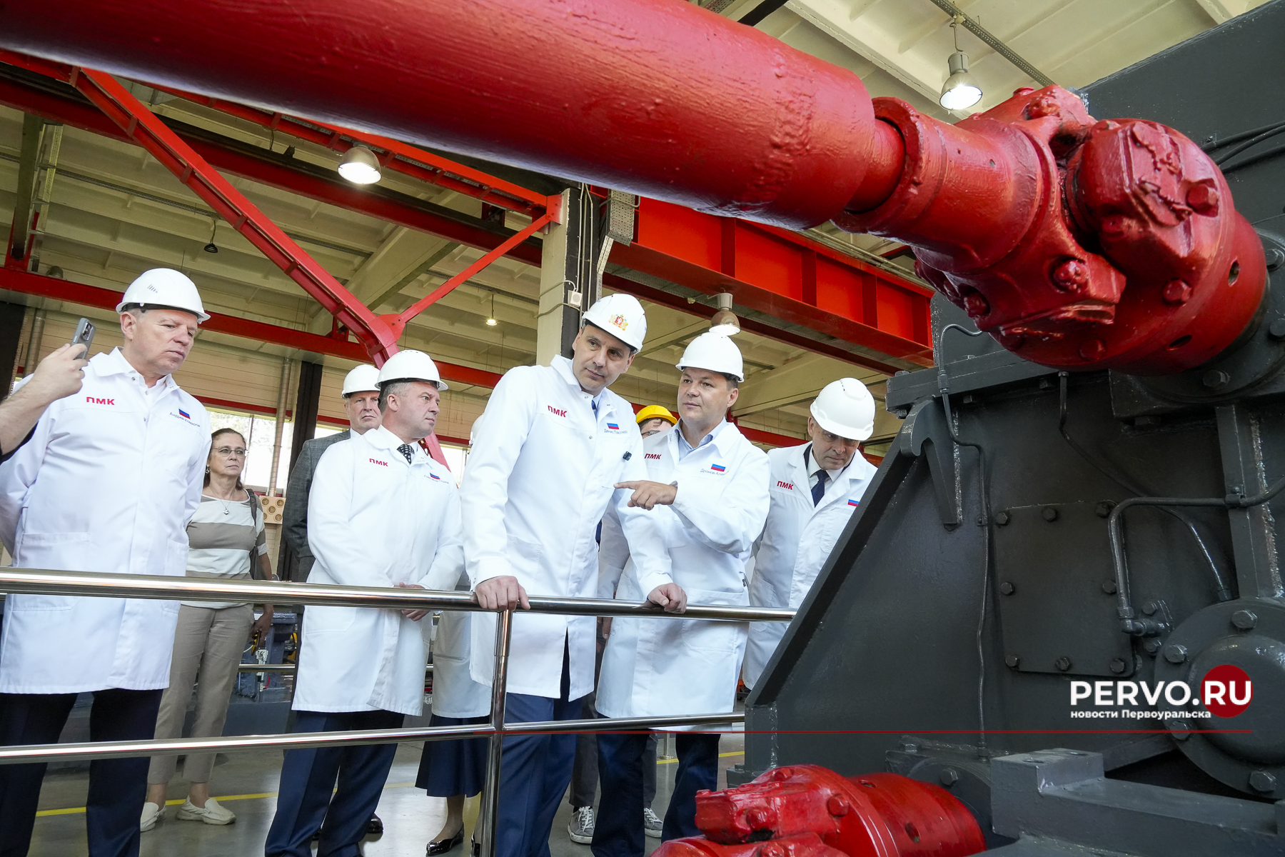 Денис Паслер и Андрей Комаров запустили новое производство по выпуску холоднодеформированных нержавеющих труб в Первоуральске