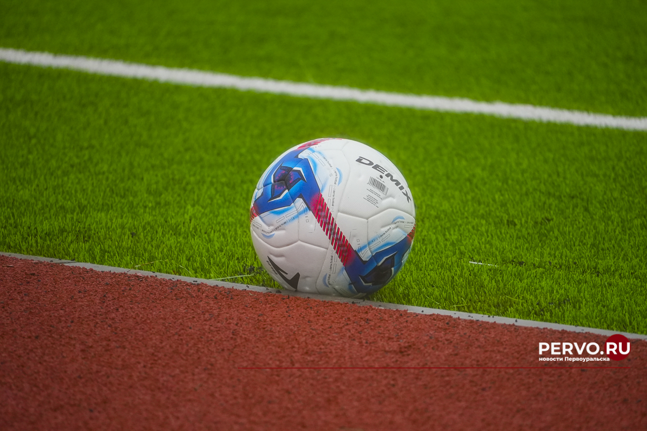 Сегодня встречаются «Хромпик» и «Синара»