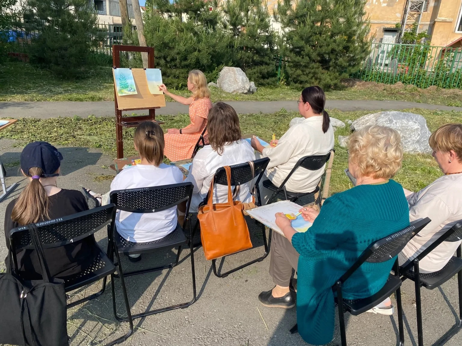 Состоялся городской пленэр - «Краски малой родины»