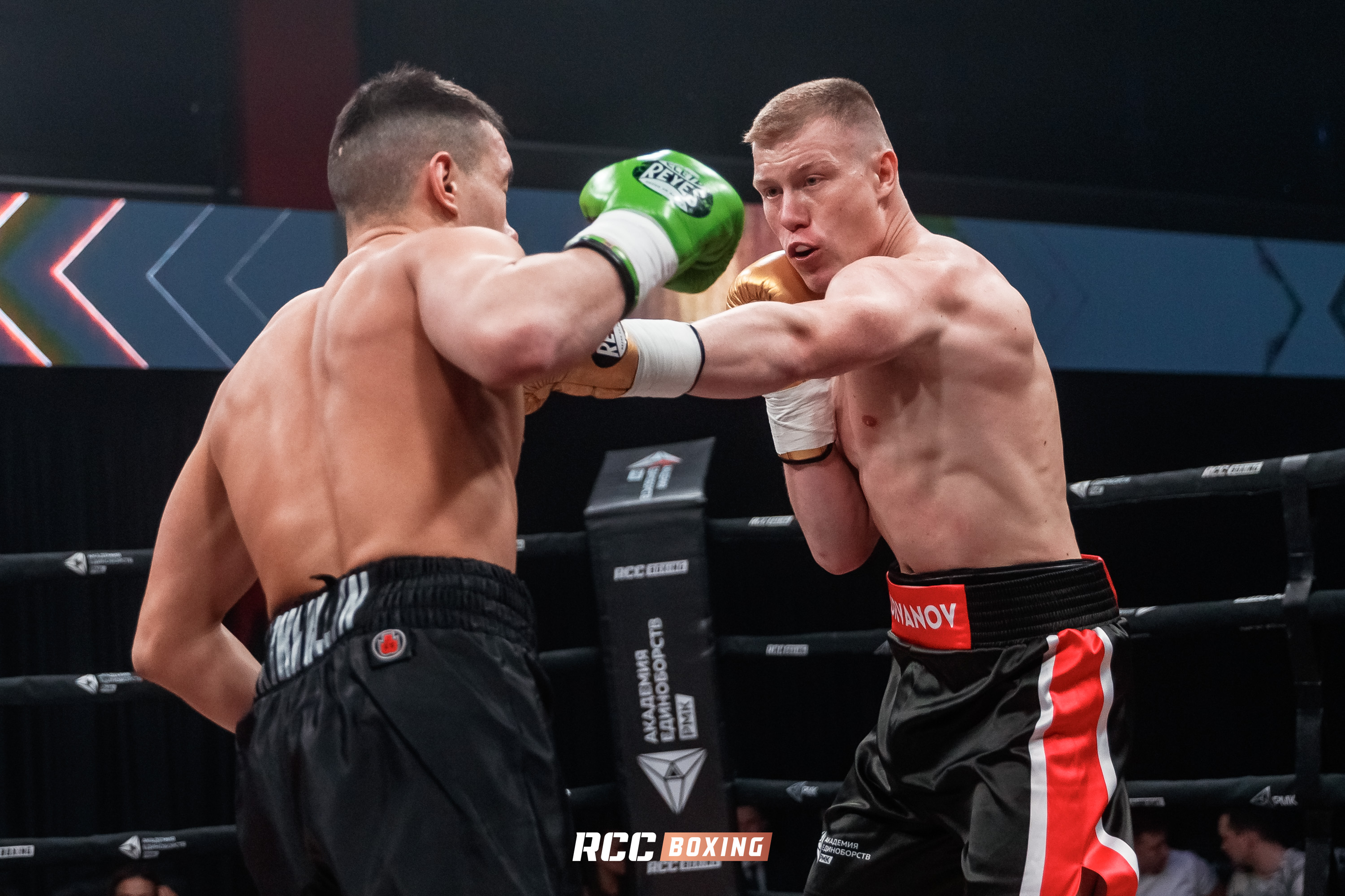 Марк Урванов проведет бой с Хуршидбеком Расулжоновым на арене RCC Boxing Promotions