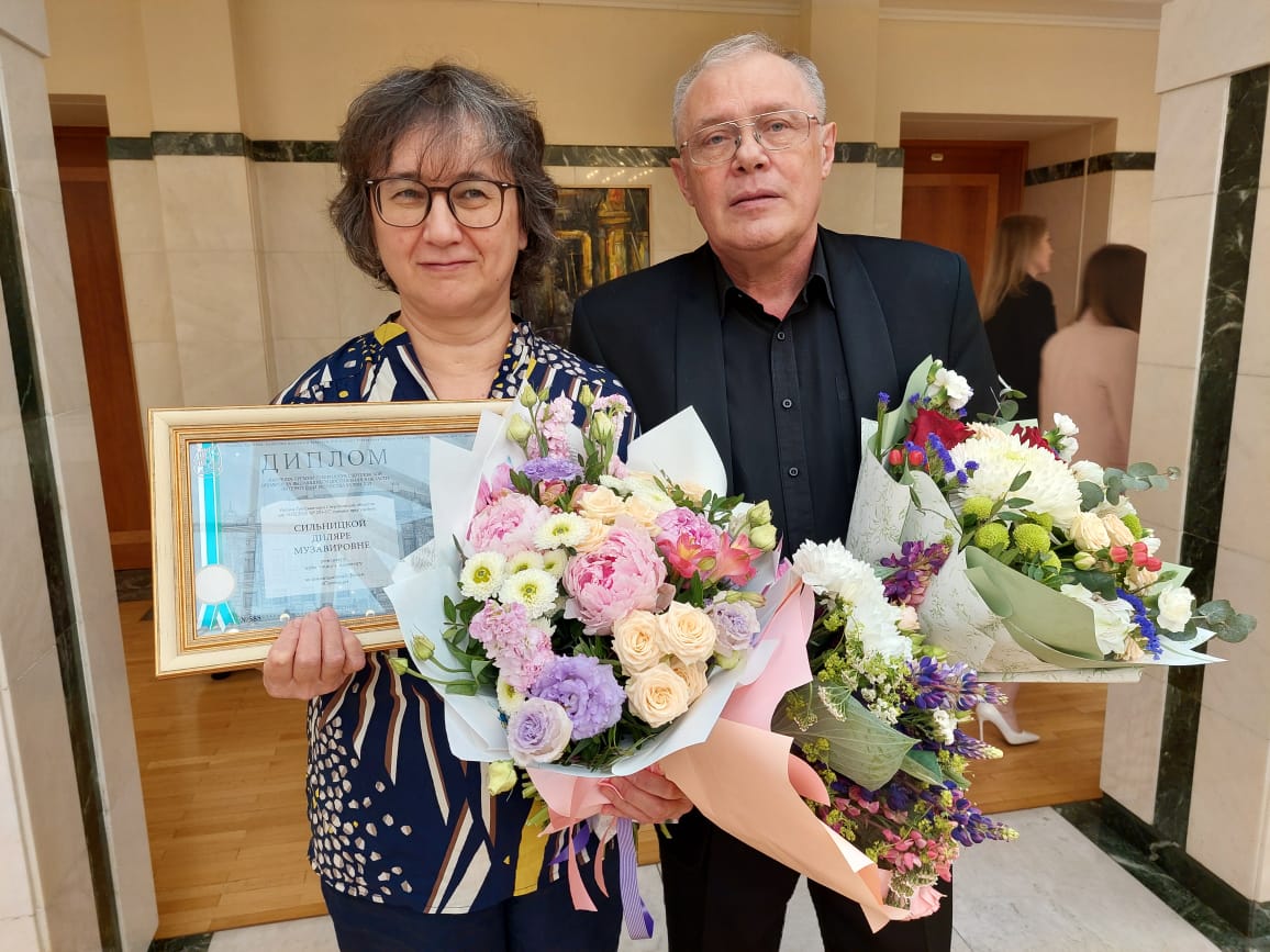 Первоуральцев наградили премией губернатора в области литературы и искусства