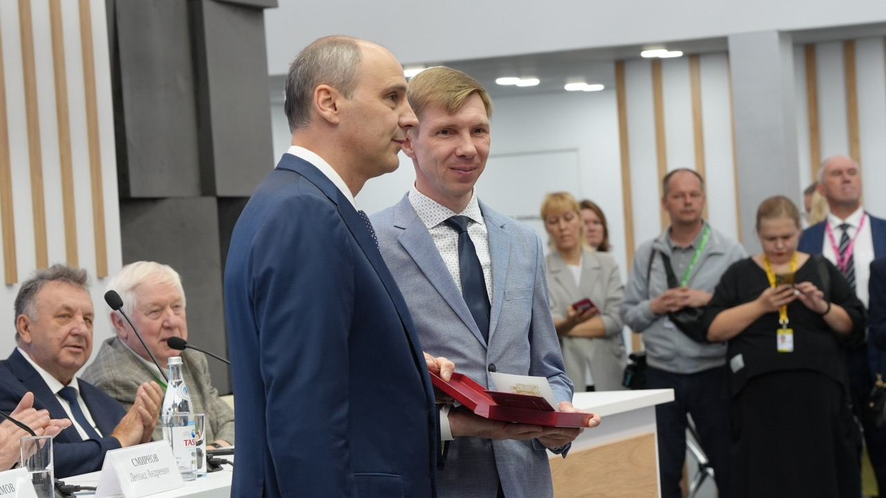 «Хромпик» удостоен престижных наград на ИННОПРОМ-2025