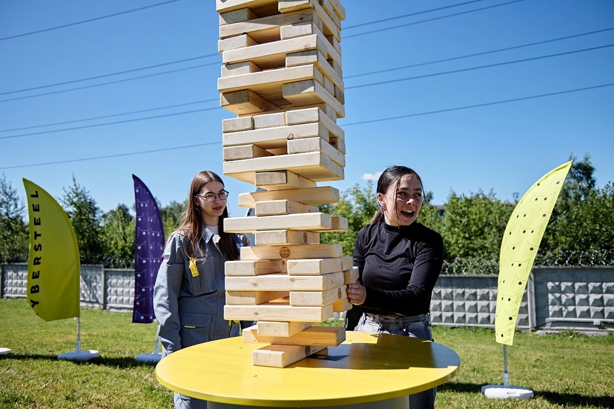 Первоуральск: Компания CYBERSTEEL отметила 5-летие Киберметаллургии