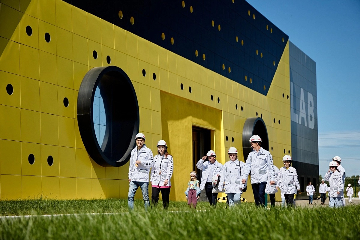 Первоуральск: Компания CYBERSTEEL отметила 5-летие Киберметаллургии