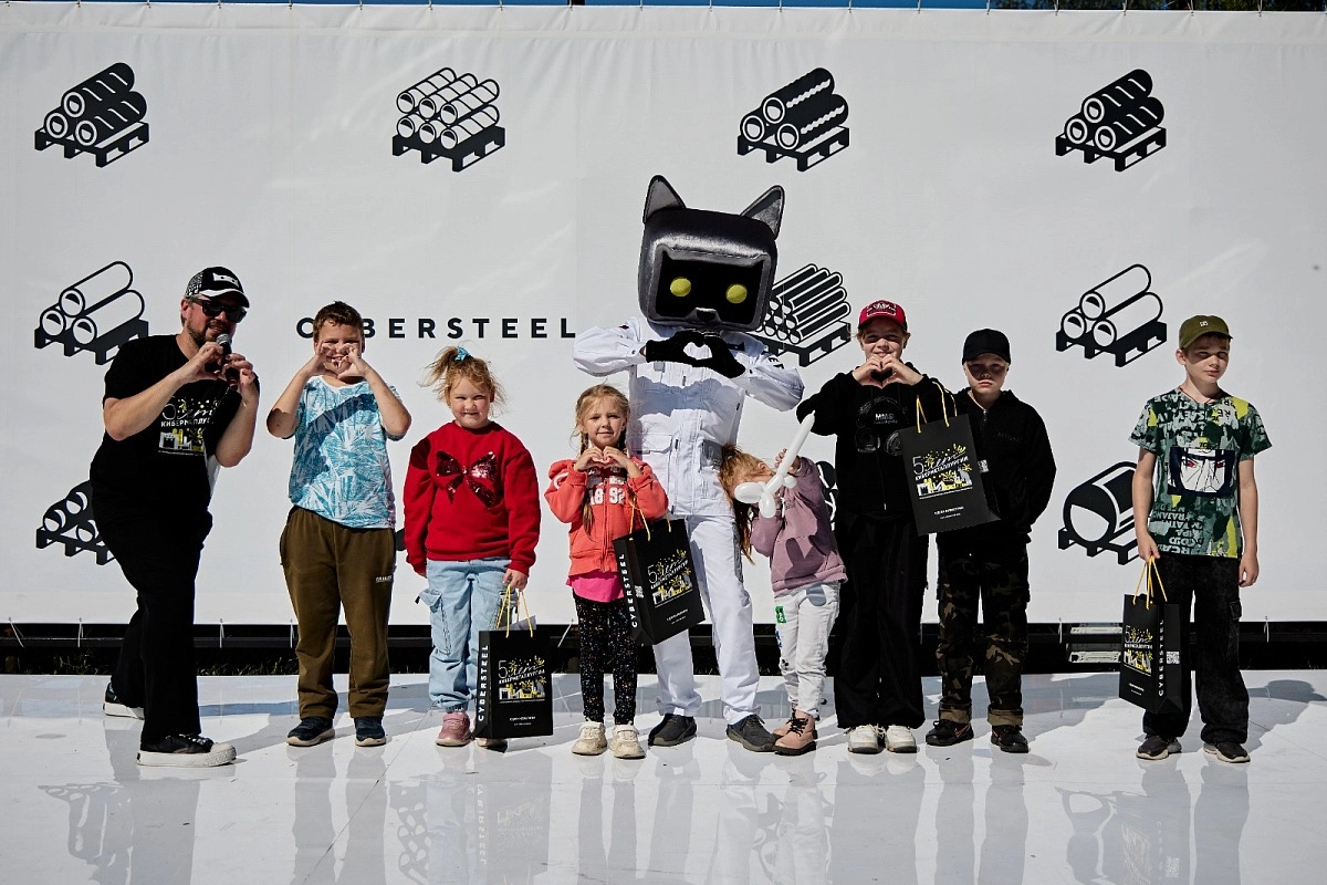 Первоуральск: Компания CYBERSTEEL отметила 5-летие Киберметаллургии