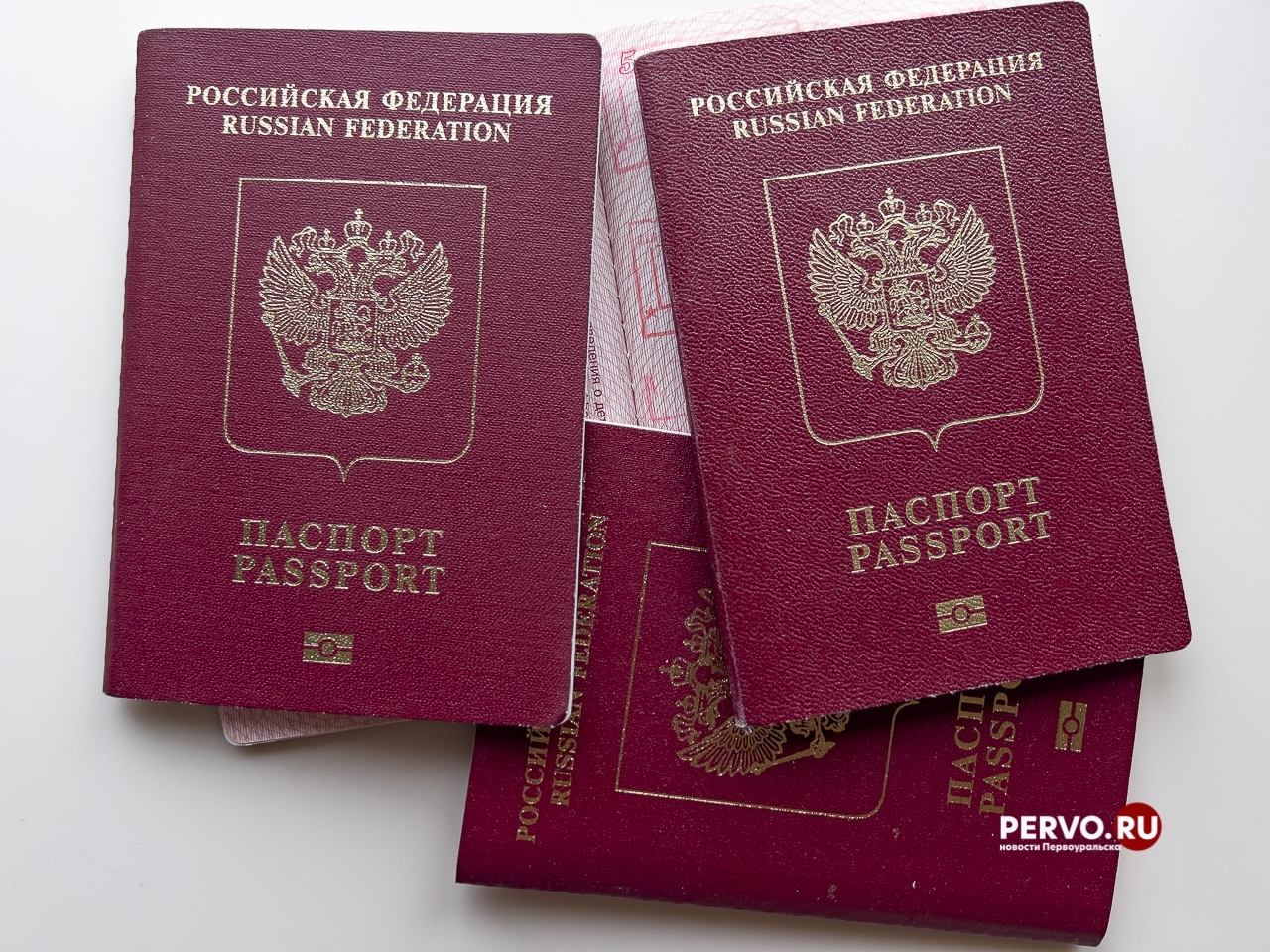 Детей перестанут выпускать за границу по свидетельству о рождении