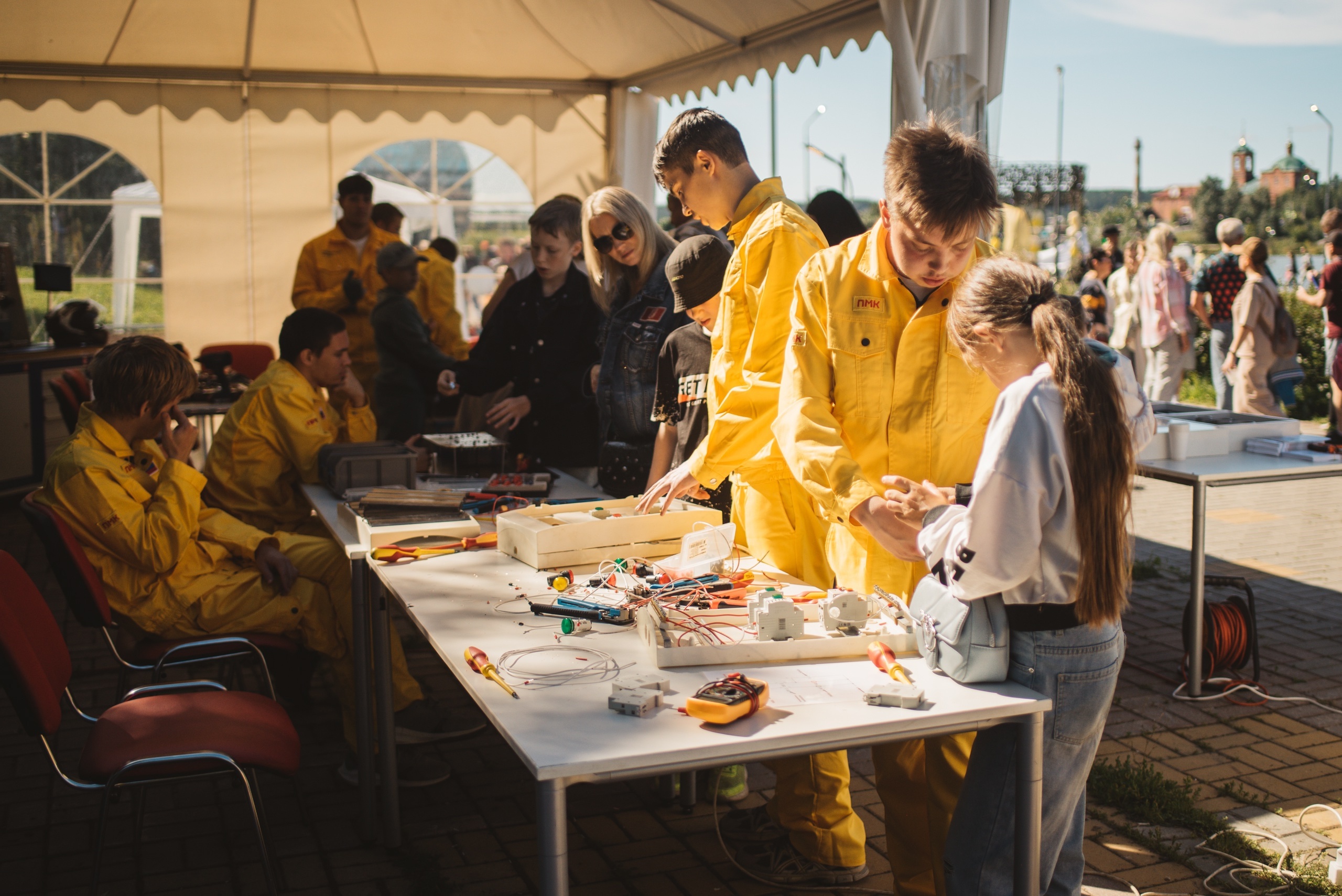 Праздник вкуса и хруста: как прошел фестиваль трубочек в Первоуральске