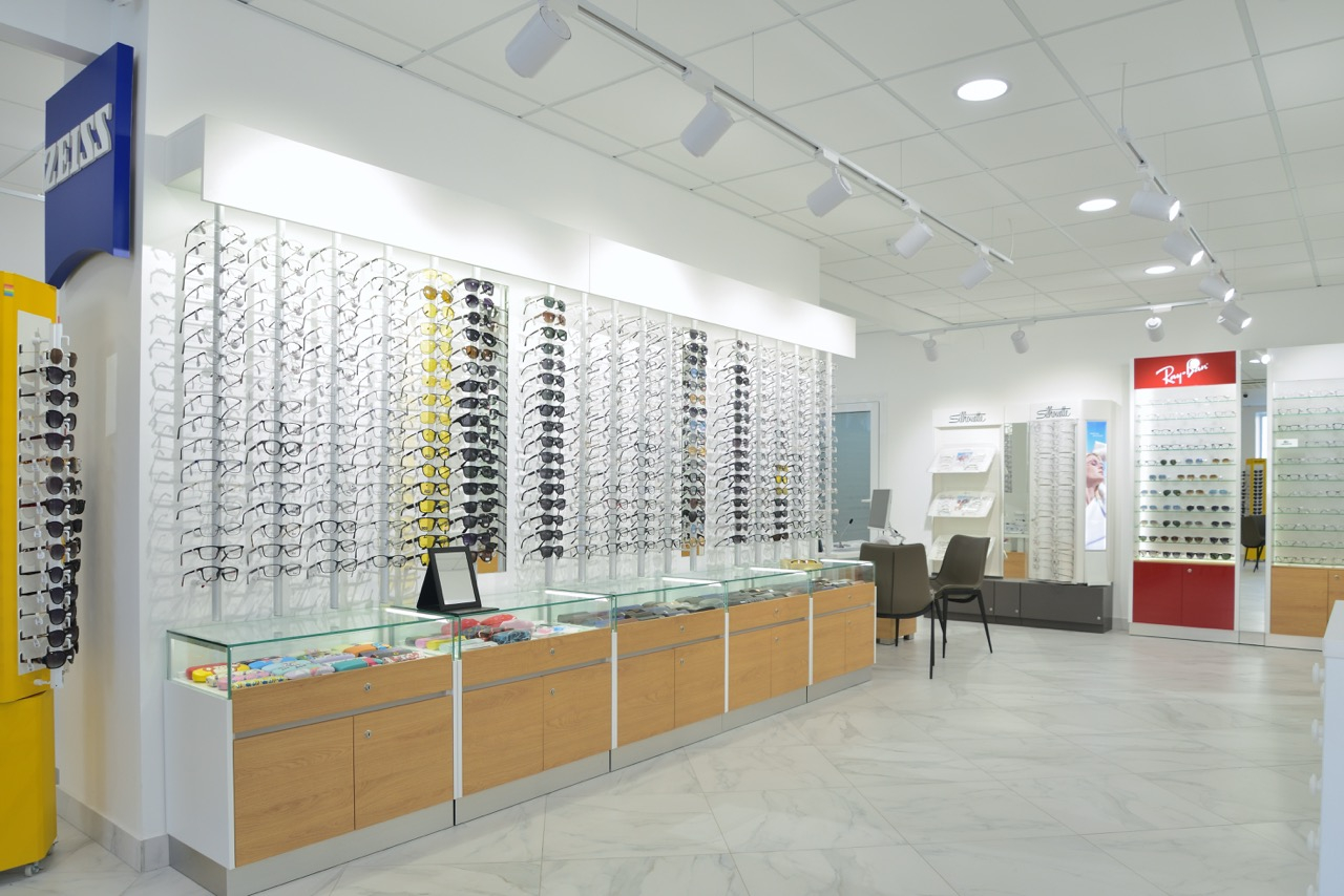 Проверьте зрение бесплатно и получите скидку -50% на новые очки!