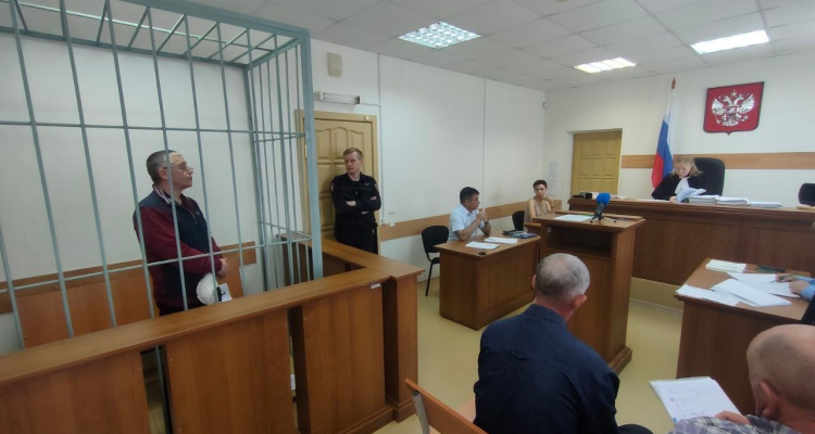 В Первоуральске судят ревнивого мужа, который довёл жену до суицида