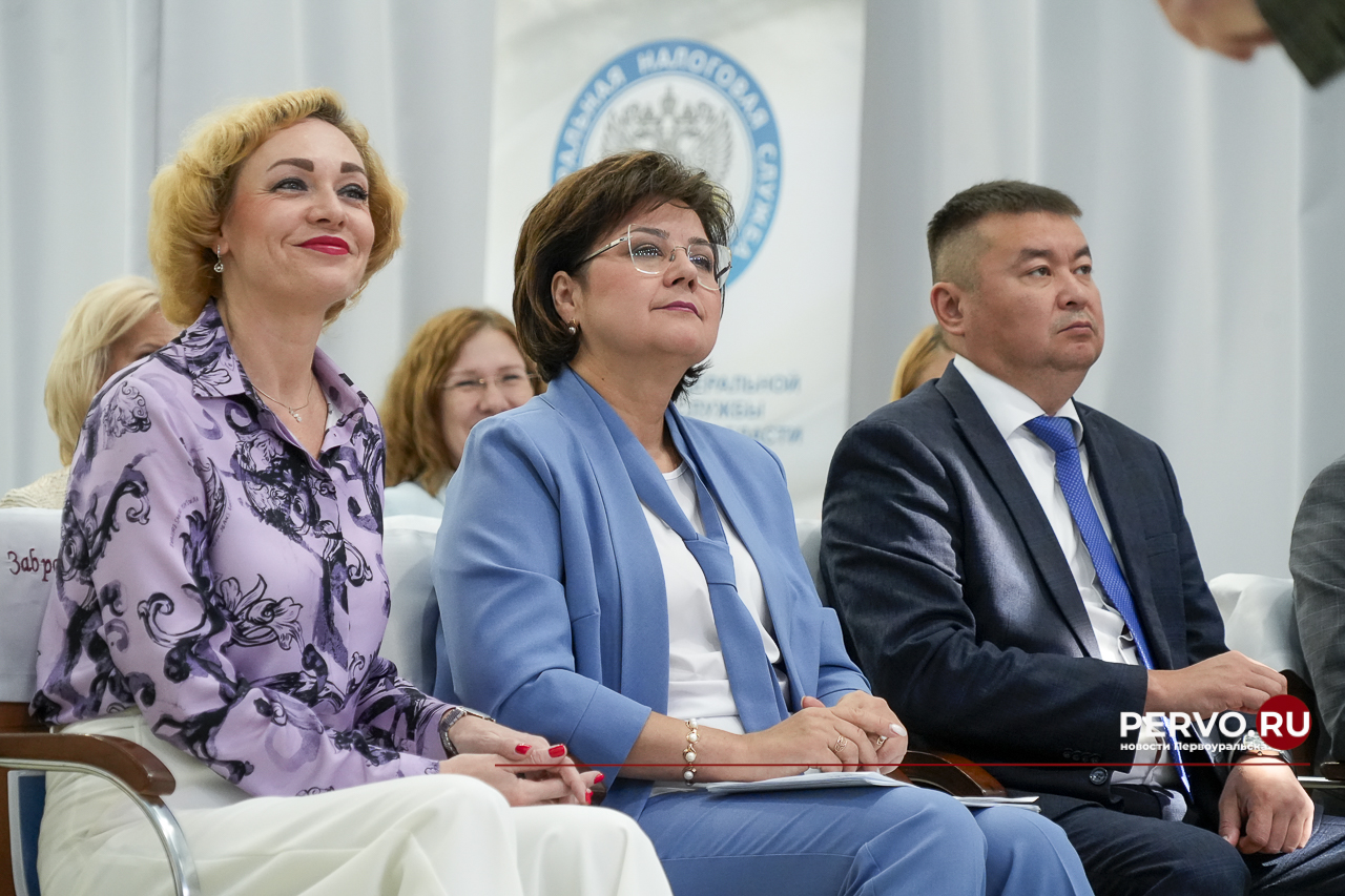 В Первоуральске состоялся «Единый День консультаций»