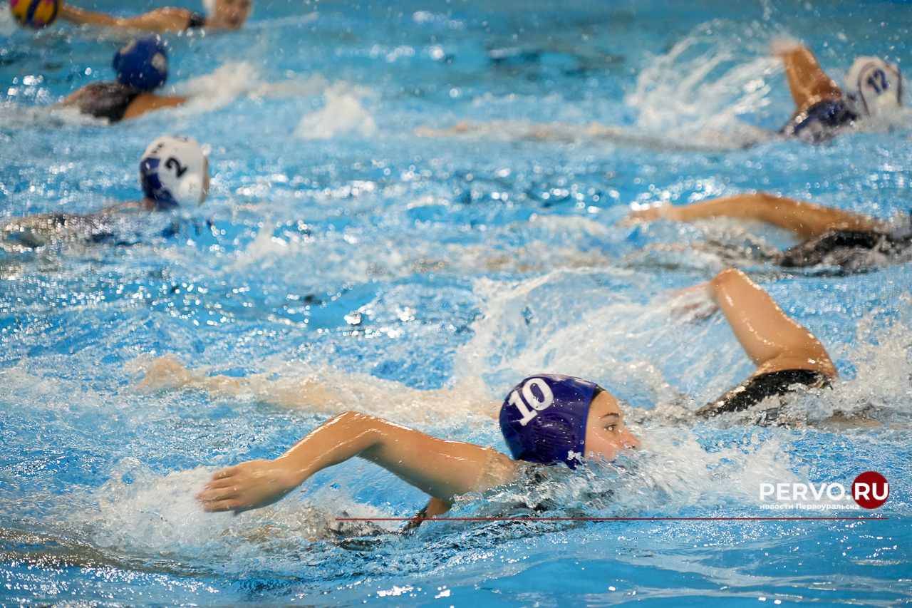 В Первоуральске «Евразия» провела товарищеский матч с молодёжной сборной России