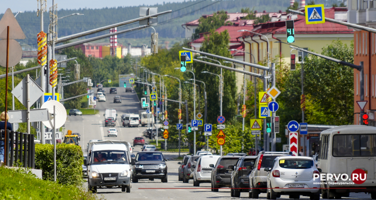 Топ высокооплачиваемых профессий августа