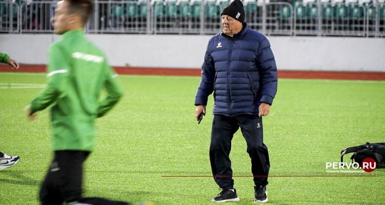 Экс-тренер «Урала» и сборной России Тарханов возглавил «Хромпик»