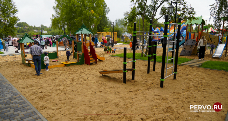 В посёлке Билимбай открыли «Правленский сад»