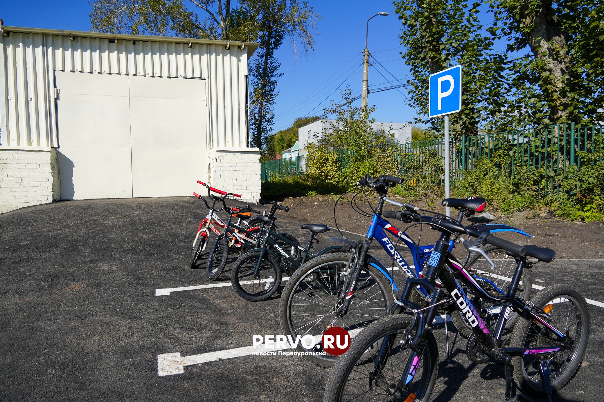 В Первоуральске в школе №12 открыли новый спортивный комплекс