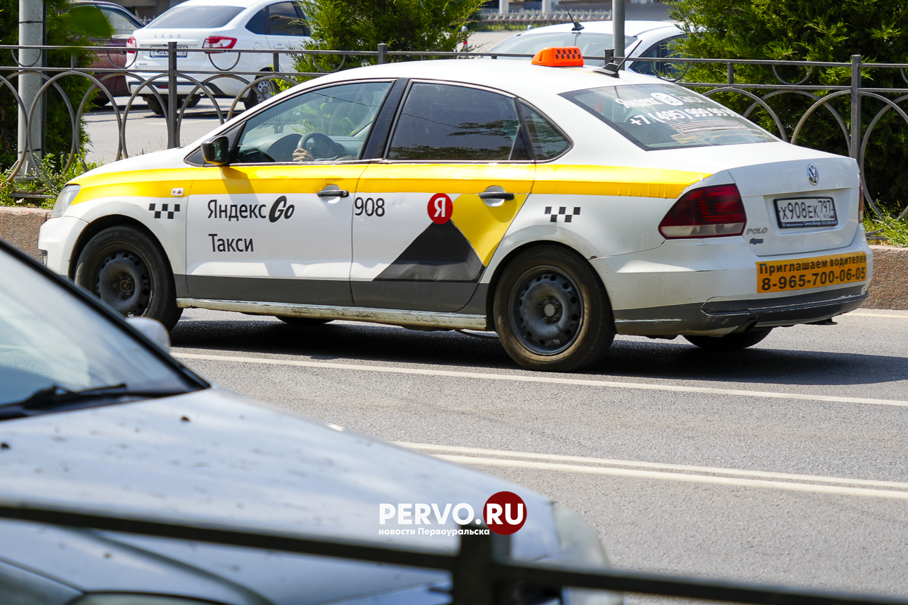 48% трудящихся кроме основной работы рассматривают еще и подработку