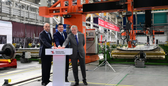 Денис Паслер дал старт производству уникальных электропоездов в Верхней Пышме