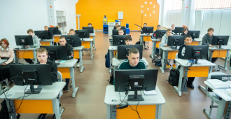 СТЗ и ТМК ТехСервис поддержали обучение первокурсников «Профессионалитета»