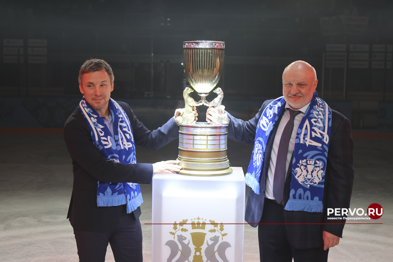 Команда «Уральский трубник» — чемпионы Кубка губернатора Свердловской области по мини-хоккею с мячом