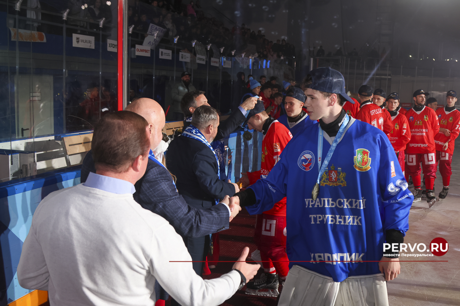 Команда «Уральский трубник» — чемпионы Кубка губернатора Свердловской области по мини-хоккею с мячом