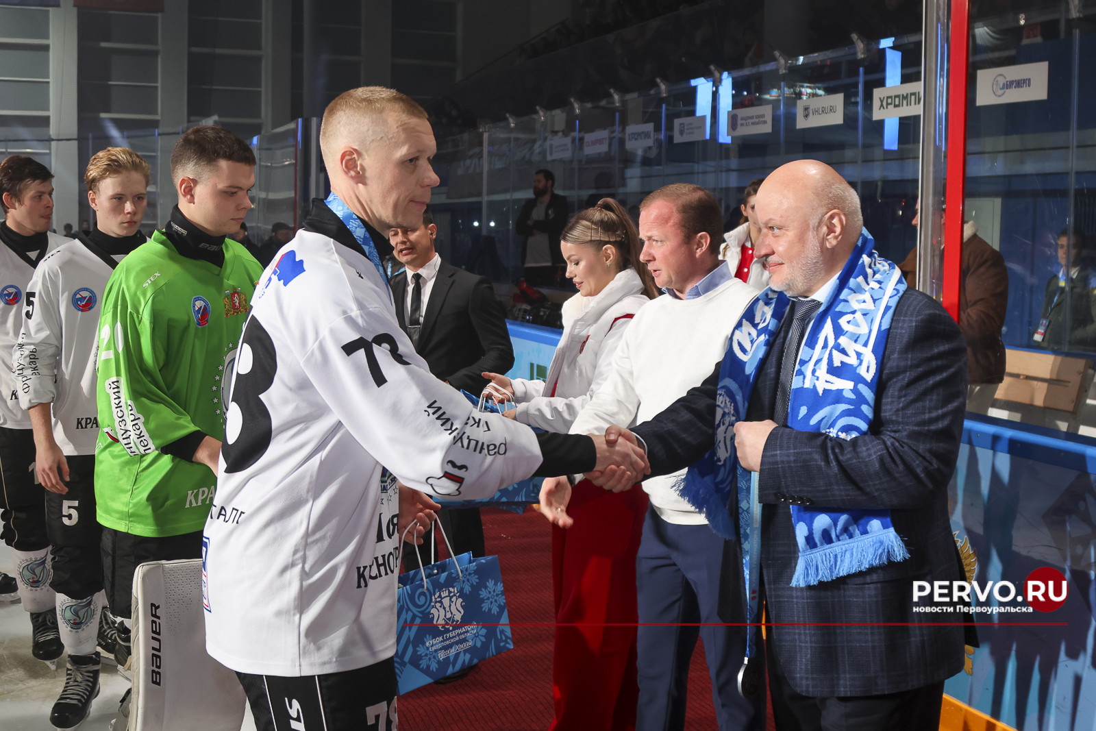 Команда «Уральский трубник» — чемпионы Кубка губернатора Свердловской области по мини-хоккею с мячом