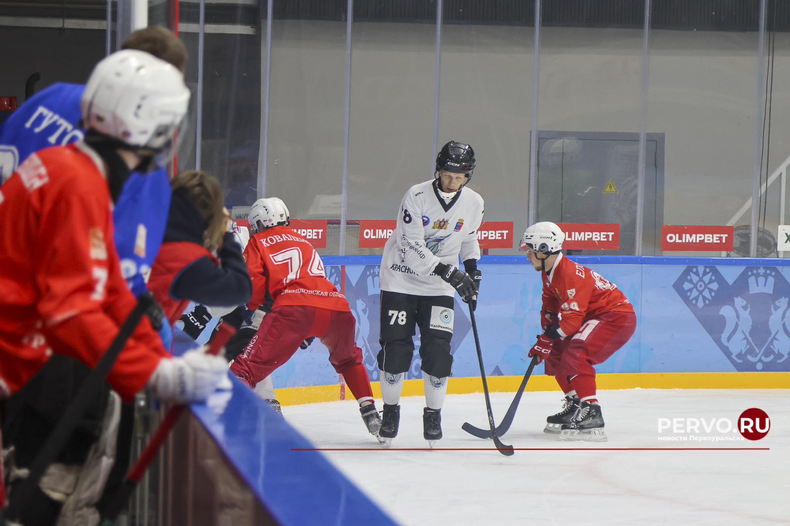 Кубок Губернатора во второй раз остался в Первоуральске