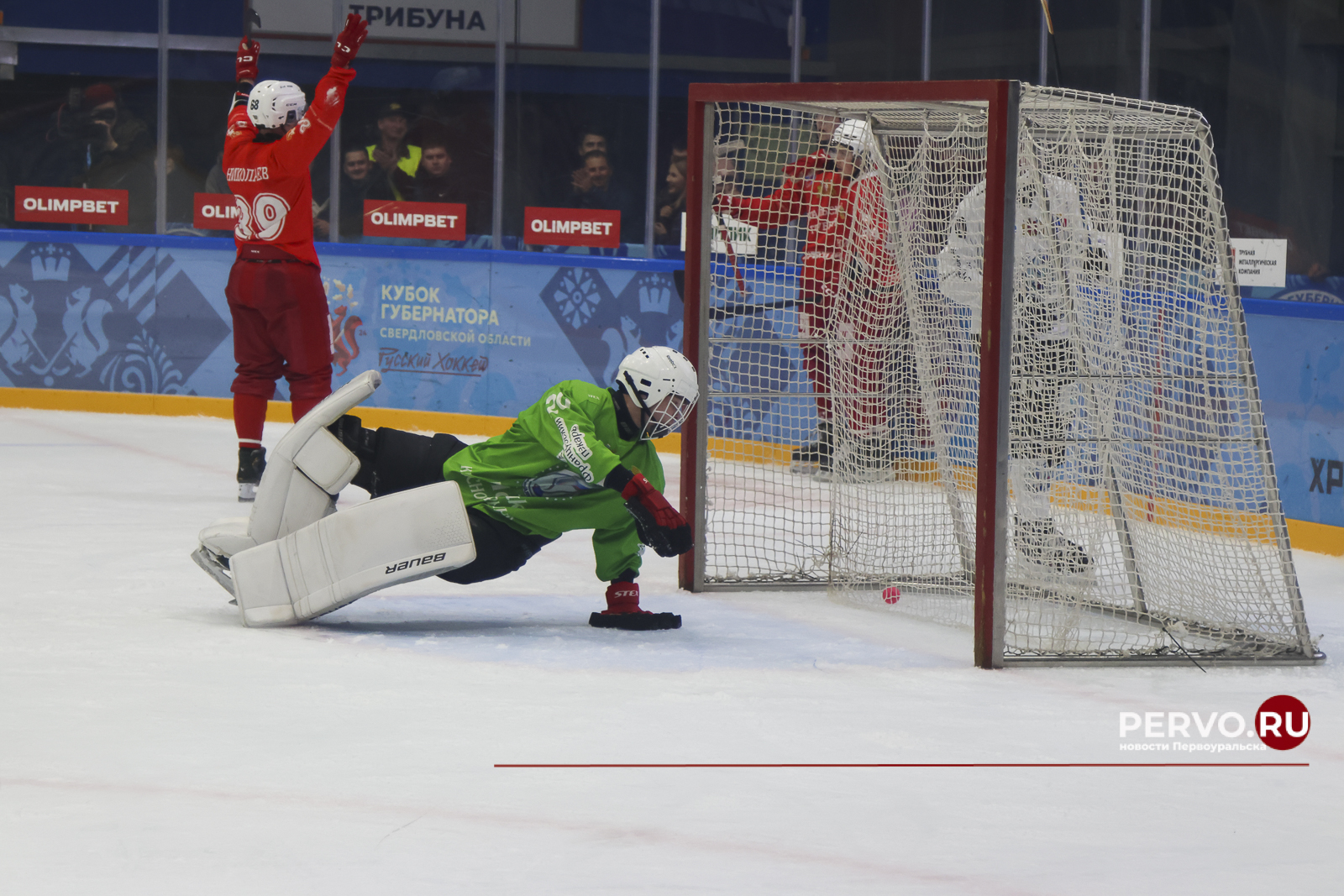 Кубок Губернатора во второй раз остался в Первоуральске