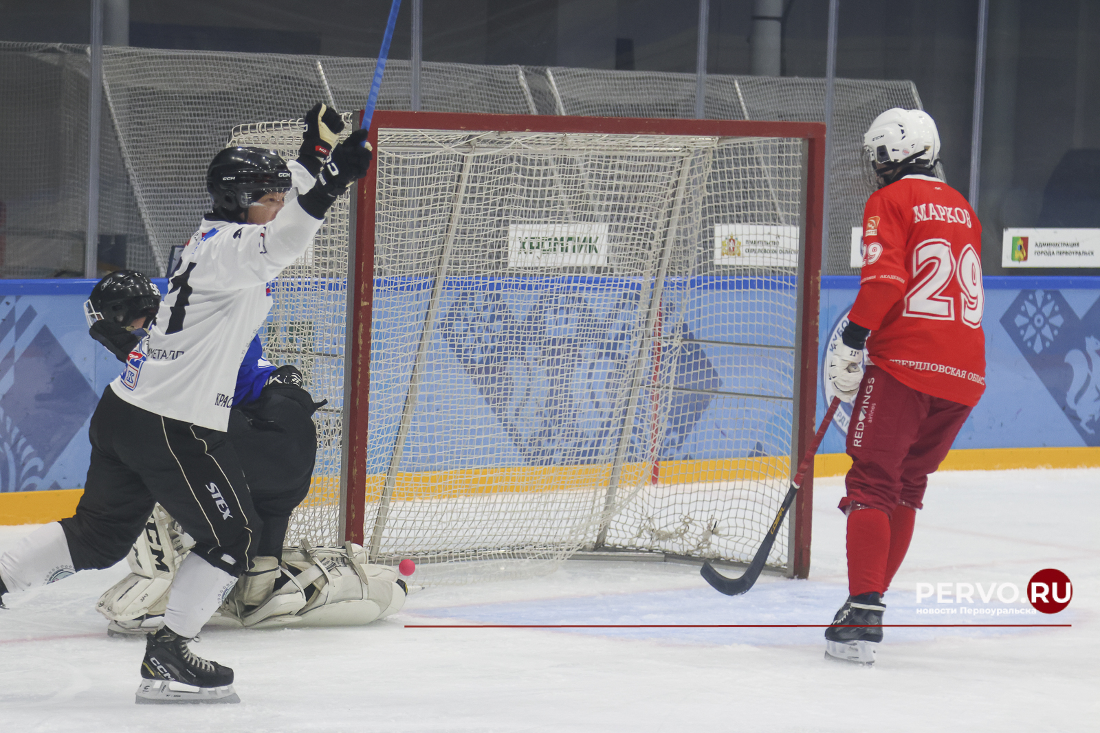 Кубок Губернатора во второй раз остался в Первоуральске