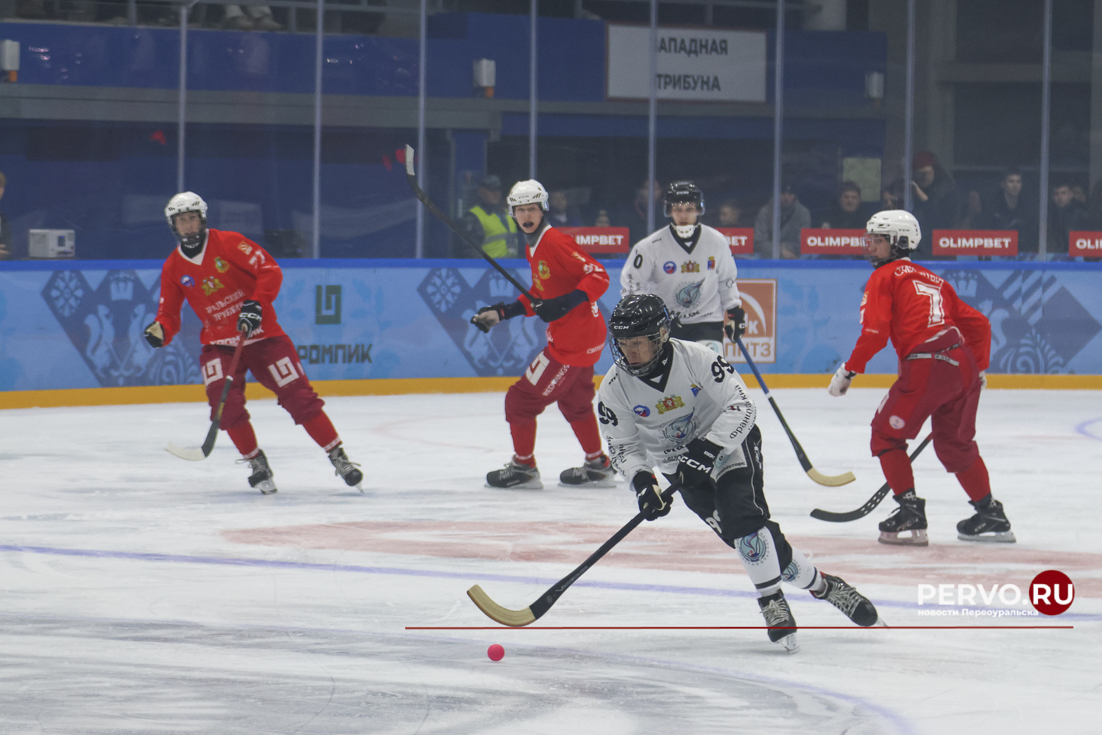 Кубок Губернатора во второй раз остался в Первоуральске