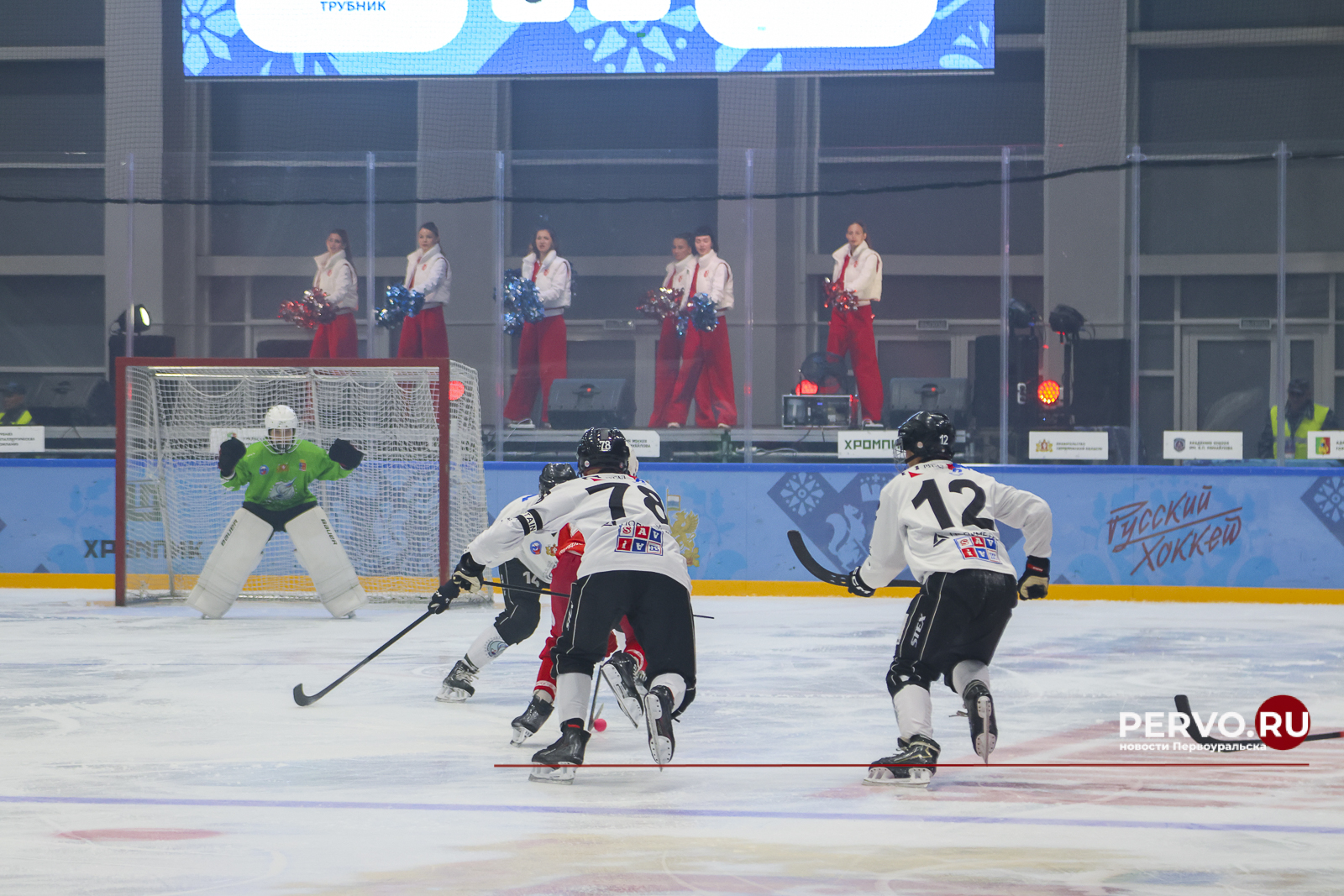 Кубок Губернатора во второй раз остался в Первоуральске