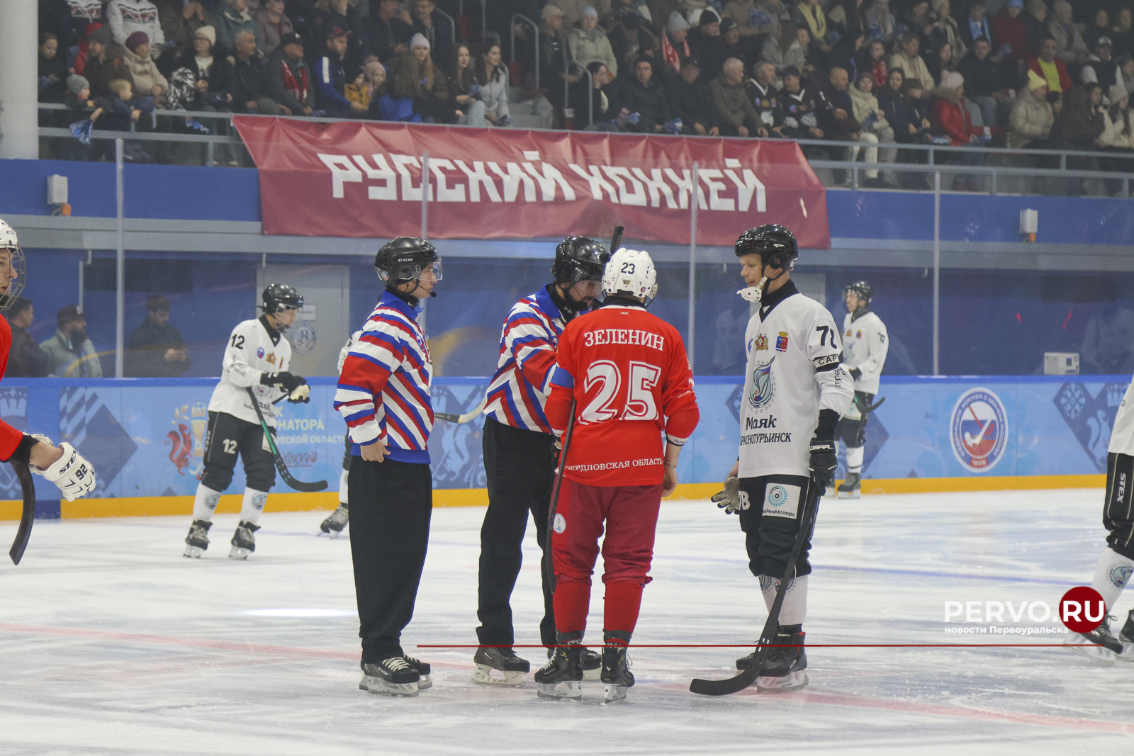 Кубок Губернатора во второй раз остался в Первоуральске