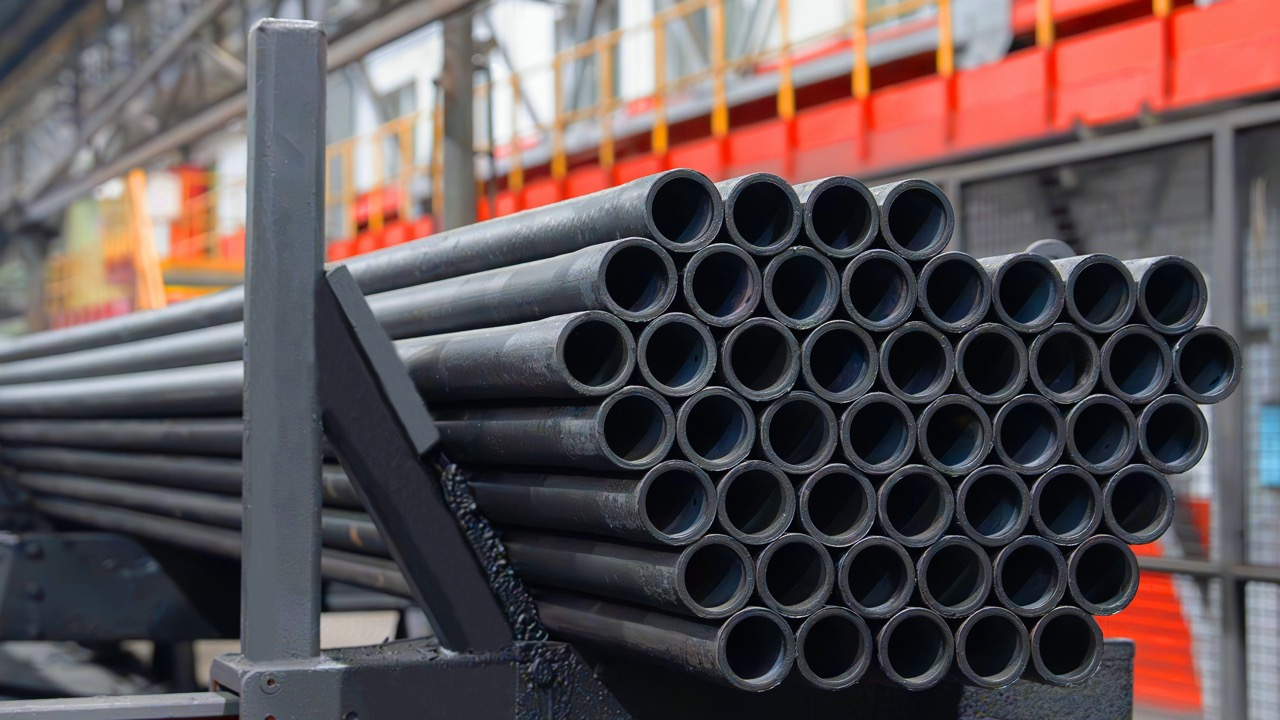 ПНТЗ начал наносить на трубы покрытие для защиты при хранении и транспортировке