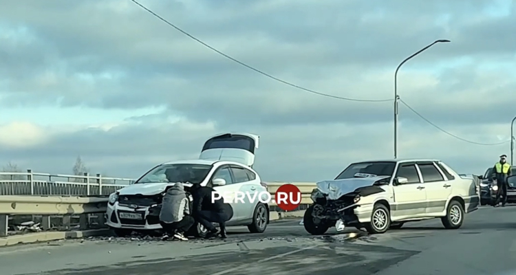 Из-за ДТП въезд и выезд в Первоуральск ограничен