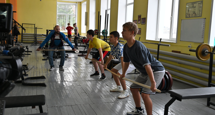 В городе возрождают традиции тяжёлой атлетики